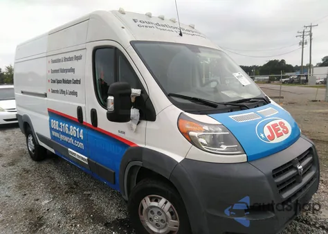 2018 Ram Promaster 2500 High Roof 159 Wb из США, поврежденный, VIN 3C6TRVDG9JE111265